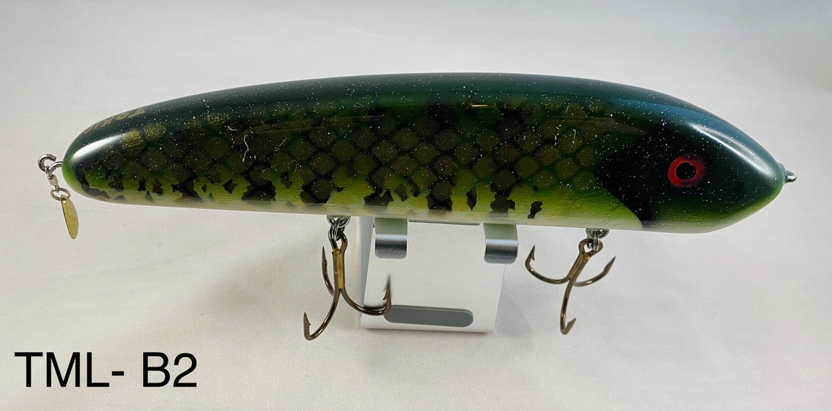 Big Eye Baits Musky Lures - Toxic Sucker with a rubber tail