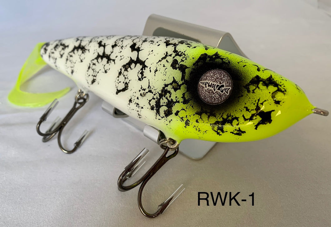 River Wolf Lures 7 inch Knocker glide – WB Musky Shop